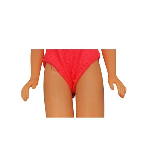 Vintage 1960s Barbie Fashion Queen Doll With Red Sleeveless Bodysuit *READ* - Picture 6 of 8